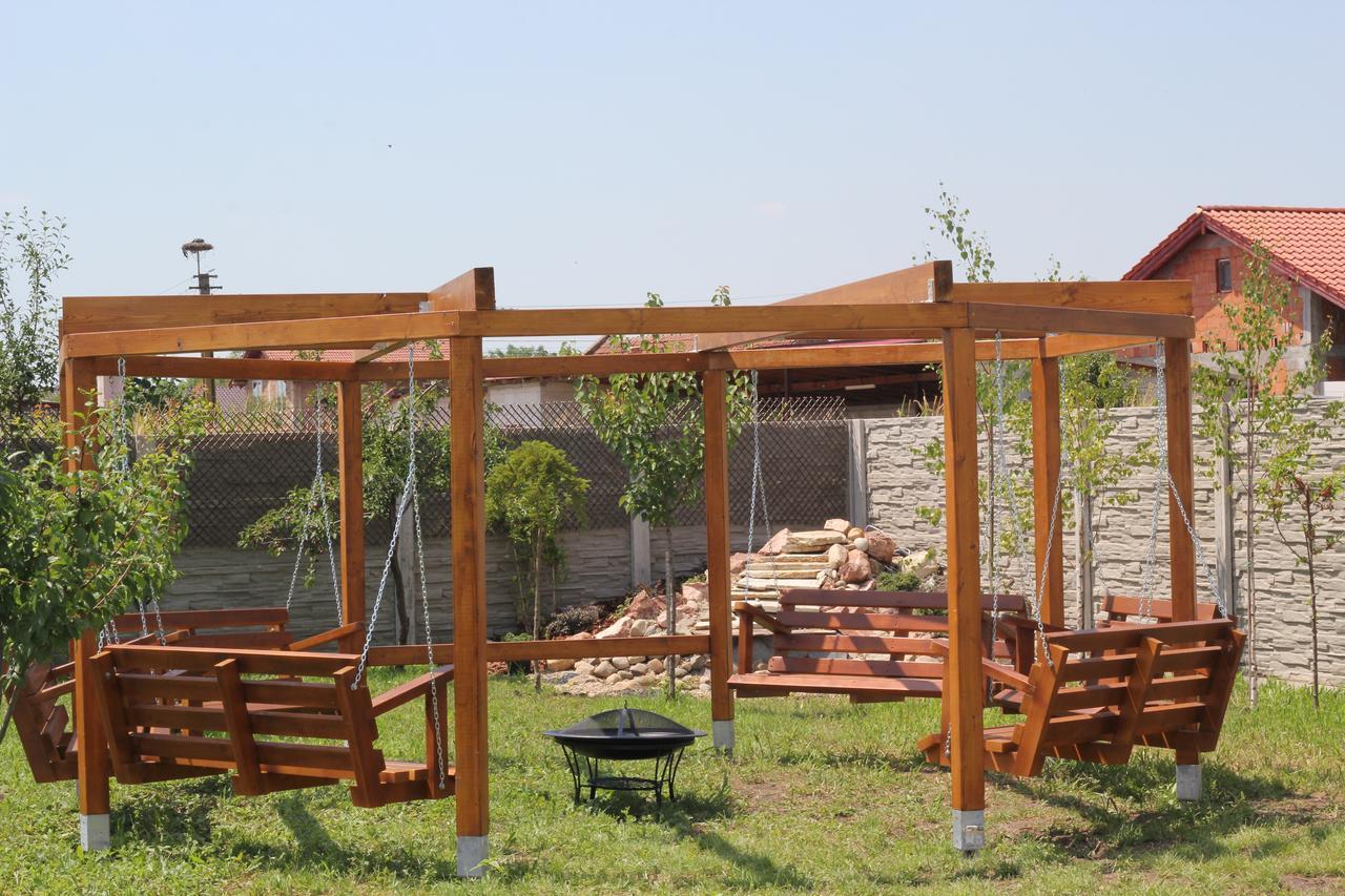 Pensiunea Gradina Verde Becicherecu Mic Exterior foto